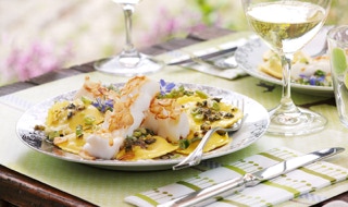 Köstlichkeiten im Garten vom Café Kostbar